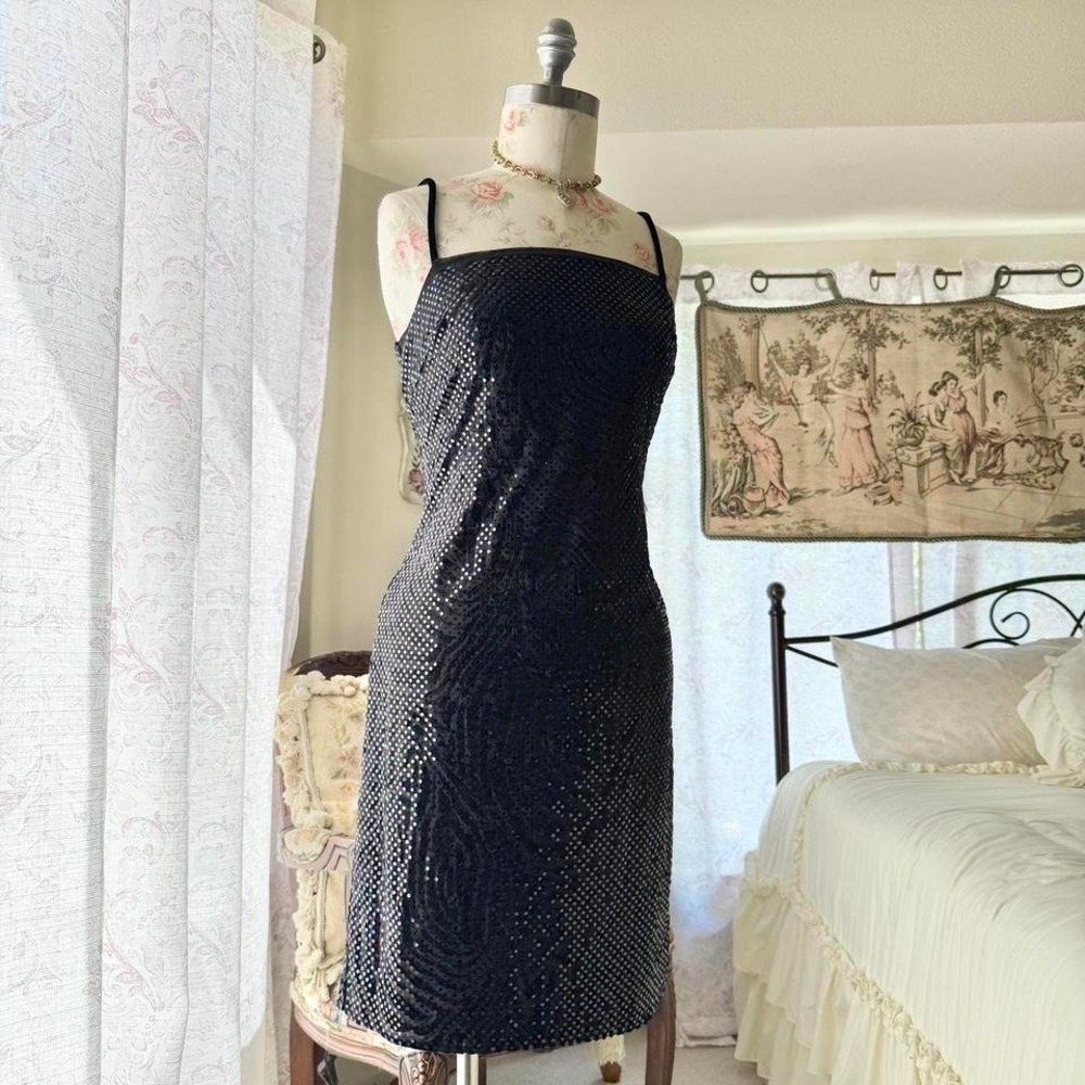 black sequin vintage‎ dress